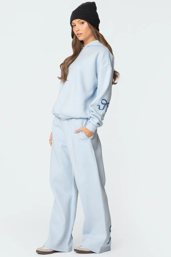 Aurrelia - Cozy Bow Tracksuit