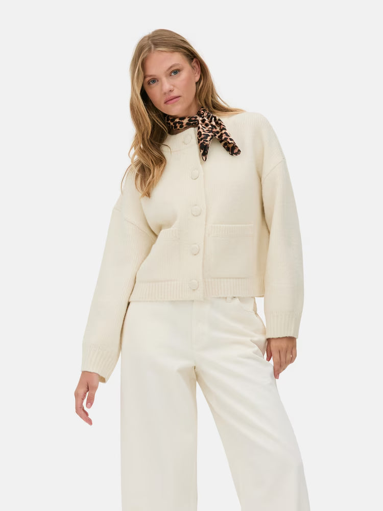 Aurrelia | Essential Knitted Bomber