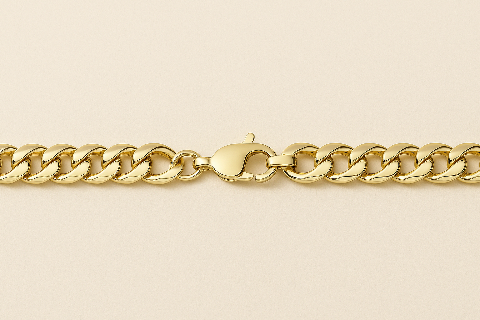 Aurrelia - Cuban Style Bracelet